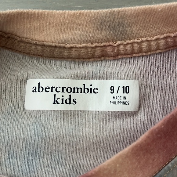 Abercrombie Long Sleeve Tie Dye - Picture 3 of 3